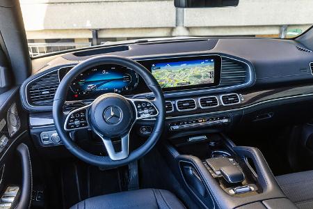 Mercedes GLE 350e, Cockpit