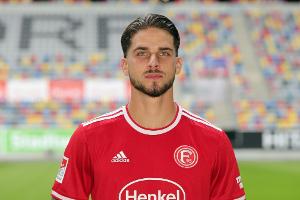 Lautern holt Angreifer Lobinger