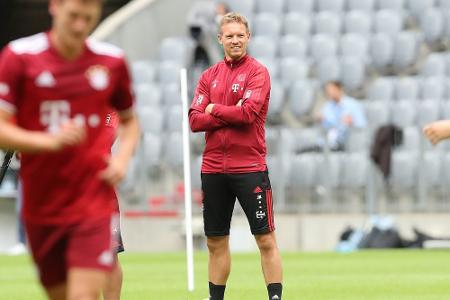 FC Bayern startet mit Rumpfteam ins Training