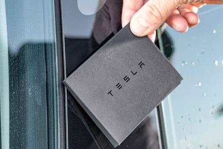 Tesla 3 Performance