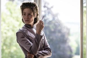 "Corsage" mit Vicky Krieps: Der fragile Seelenzustand einer Monarchin