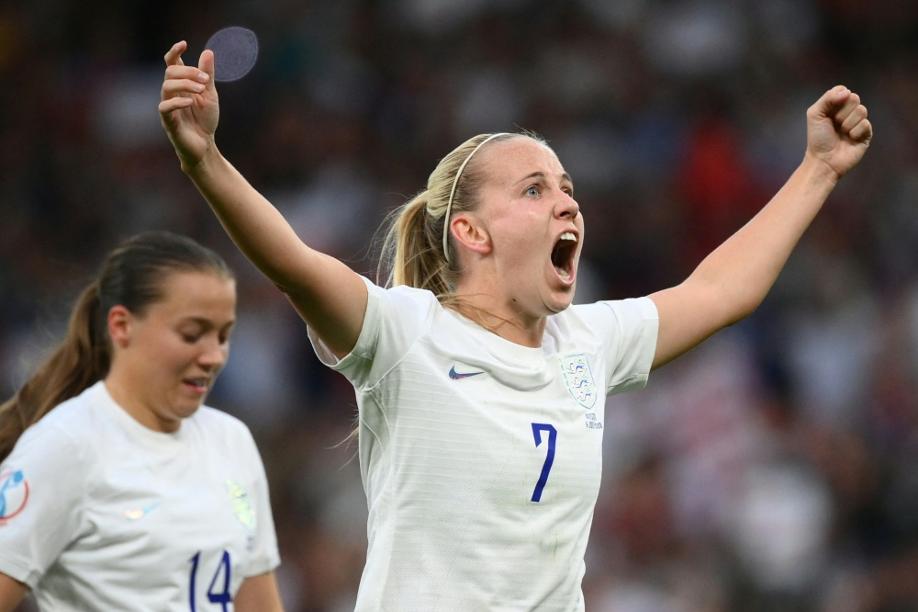 Sieg vor Rekordkulisse: England bezwingt Österreich beim EM-Auftakt