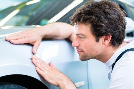 Lackschäden am Auto selbst ausbessern