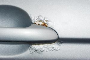 Die besten Tipps, um Flugrost am Auto zu vermeiden