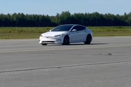 Tesla Model S Plaid inoffizieller Geschwindigkeitsrekord
