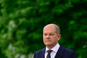 Bundeskanzler Scholz drückt DFB-Frauen die Daumen