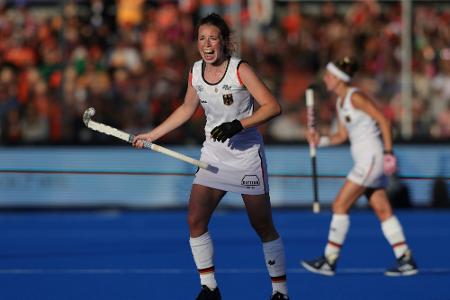 Hockey-Frauen erreichen WM-Halbfinale Hockey-Frauen erreichen WM-Halbfinale