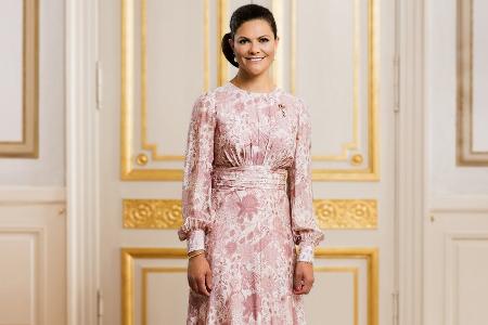 Victoria von Schweden wird 45: So verbringt sie ihren Geburtstag Victoria von Schweden wird 45: So verbringt sie ihren Geburtstag