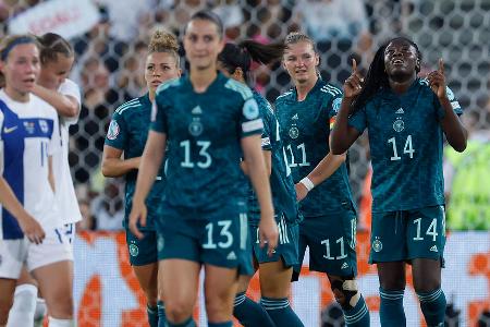 Nicole Anyomi (ab 46.) - Note: 2,0 - Kam zur Pause für Gwinn und war sofort ein Aktivposten. Leitete das 2:0 mit einem hohen Ballgewinn im Gegenpressing ein und sorgte nach einer guten Stunde mit ihrem ersten Länderspieltor für die Entscheidung. Defensiv fehlerfrei und mit viel Übersicht.