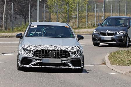 Erlkönig Mercedes-AMG A45