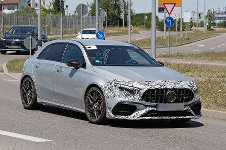 Erlkönig Mercedes-AMG A45
