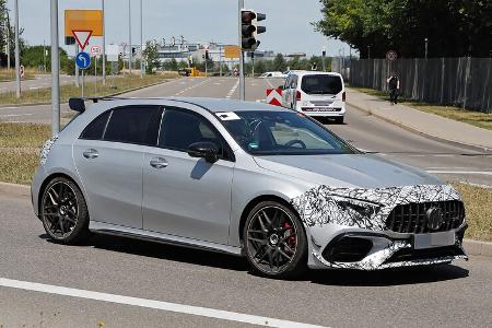 Erlkönig Mercedes-AMG A45