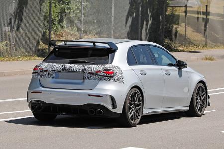 Erlkönig Mercedes-AMG A45