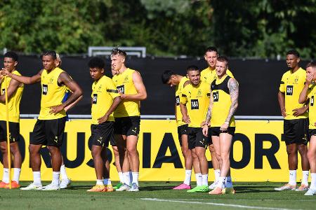 Platz 10: Borussia Dortmund - Der BVB will mehr Präsenz in der deutschen Nationalmannschaft und hat sich mit den DFB-Stars Nico Schlotterbeck, Karim Adeyemi und Niklas Süle namhaft verstärkt. Ob Dortmund in der Champions-League-Saison 2022/23 wirklich im Konzert der Großen wieder mitmischen kann, hängt aber wohl auch vom Genesungsverlauf von Neuzugang Sébastien Haller ab. Beim Ivorer wurde ein Hoden-Tumor diagnostiziert.