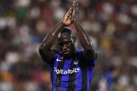 Platz 8: Inter Mailand - Der verlorene Sohn ist zurück in der Modestadt: Romelu Lukaku will nach einer enttäuschenden Saison bei Chelsea wieder zeigen, dass er Tore wie am Fließband erzielen kann. Unterstützt wird der Belgier fortan vom Ex-Dortmunder Henrikh Mkhitaryan. Gemeinsam will man in der Königsklasse angreifen - und Stadtrivale AC Milan abhängen. Die Rossoneri haben sich auf dem Markt bislang eher zurückgehalten.