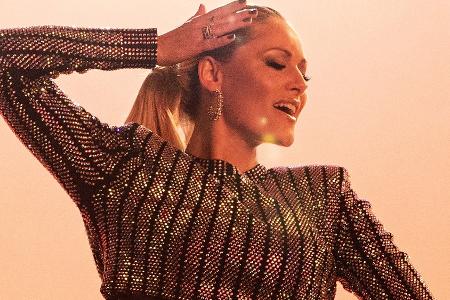 Schlagerkönigin Helene Fischer veröffentlicht neues Musikvideo
