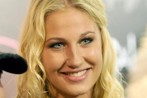 Lulu Lewe: Die Schwester von Sarah Connor hat geheiratet