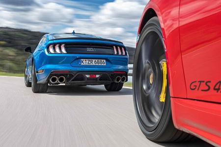 Ford Mustang Coupé V8 Mach 1, Porsche 718 Cayman GTS 4.0