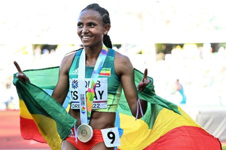 Tsegay wird Weltmeisterin über 5000 m Tsegay wird Weltmeisterin über 5000 m