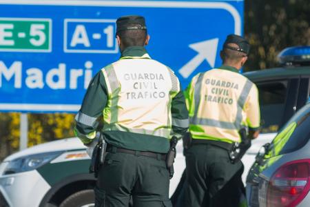 Andere Länder, anderes Bußgeld: Diese Verkehrsregeln gelten im Ausland