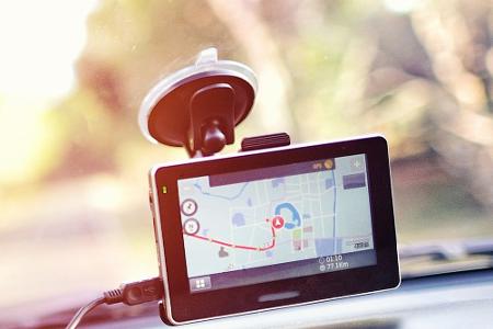 Andere Länder, anderes Bußgeld: Diese Verkehrsregeln gelten im Ausland