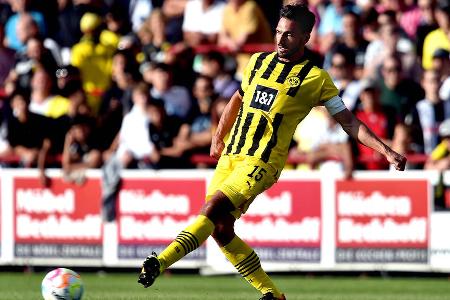 Mats Hummels (ab 46.) - Note: 2,5 - Übernahm nach der Pause für Süle und fügte sich nahtlos in den professionellen Auftritt der Gäste ein. Stoppe die meisten Konter des Gegners schon kurz hinter der Mittellinie. Im Passspiel ebenfalls praktisch fehlerfrei.