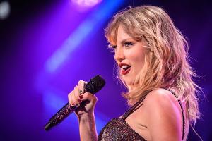 Sprecher von Taylor Swift wehrt sich gegen Privatjet-Kritik