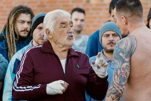 Mit "Alte Bande" im TV: Mario Adorfs bewegtes Leben