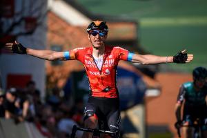 Radsport: Teuns wechselt während der Saison den Rennstall