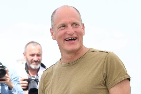 Woody Harrelson schreibt Gedicht für Baby-Doppelgängerin