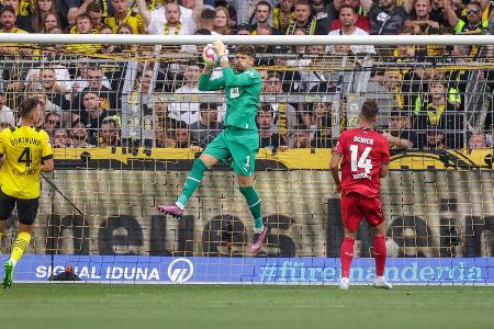 BVB vs. Bayer Leverkusen: Noten und Einzelkritik - Im ersten Top-Spiel der neuen Bundesligasaison trafen am Samstagabend Borussia Dortmund und Bayer Leverkusen aufeinander. Der BVB behielt in einer enorm intensiven Partie das bessere Ende für sich und brachte mit einer couragierten Leistung ein frühes 1:0 über die Zeit. Alle Akteure in der Einzelkritik: BVB vs. Bayer Leverkusen: Noten und Einzelkritik - Im ersten Top-Spiel der neuen Bundesligasaison trafen am Samstagabend Borussia Dortmund und Bayer Leverkusen aufeinander. Der BVB behielt in einer enorm intensiven Partie das bessere Ende für sich und brachte mit einer couragierten Leistung ein frühes 1:0 über die Zeit. Alle Akteure in der Einzelkritik: