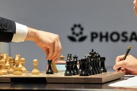 Russe Dworkowitsch als Schach-Präsident wiedergewählt