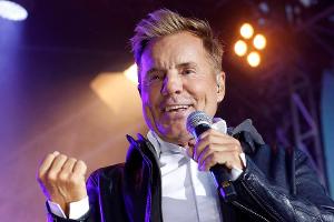 Bei Bühnen-Comeback: Fans feiern Dieter Bohlens "DSDS"-Rückkehr