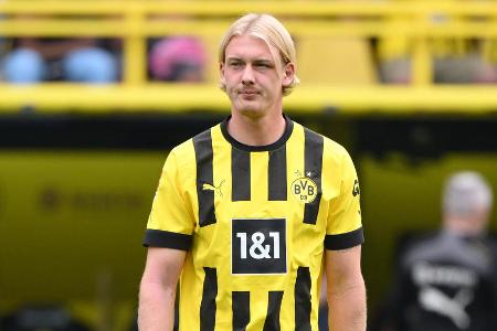Julian Brandt (ab 69.) - Note: 3,0 - Rückte für die letzten 20 Minuten auf Position auf der rechten Seite. Deutete in den Umschaltmomenten seine Übersicht und Qualitäten im Passspiel an. Seine Ballsicherheit verschaffte dem BVB wichtige Zeit zum Durchschnaufen. Zwingend wurde es in seinen Szenen aber nicht mehr.