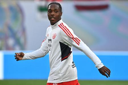 Matthys Tel (ab 66.) - Note: 3,0 - Gab im zweiten Durchgang sein Debüt für den FC Bayern und stieg damit nach Paul Wanner zum zweitjüngsten Bundesliga-Spieler in der Vereinsgeschichte auf. Hatte seine meisten Aktionen fernab des Tores. Konnte nicht auf die gleiche Art und Weise Situationen auflösen wie die Mitspieler, das Talent des 17-Jährigen blitzte aber auf.
