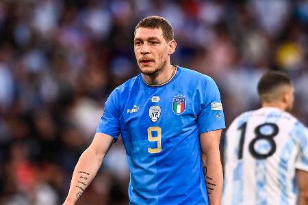 Andrea Belotti (28, vereinslos) - Auch der Europameister Belotti steht ohne Klub da. Dem Portal 'tuttomercatoweb' zufolge will der BVB dem Ex-Turiner ein Angebot machen. Doch auch Nizza, West Ham, AS Roma oder Inter Mailand werden als Interessenten genannt.