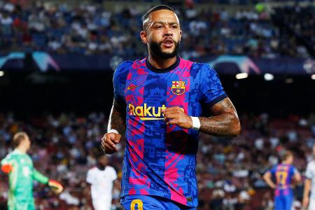 Memphis Depay (28, FC Barcelona) - Wäre ohne Zweifel ein absoluter Top-Transfer. Da Barca dringend Spieler von der Gehaltsliste bekommen muss und in Robert Lewandowski schon einen neuen Stürmer hat, rückt ein Abschied des Niederländers tatsächlich näher. Nach Angaben von Journalist Fabrizio Romano verhandelt Depay mittlerweile gar über einen ablösefreien Wechsel. Kontakt zum BVB hat es 'Bild' zufolge aber noch nicht gegeben.