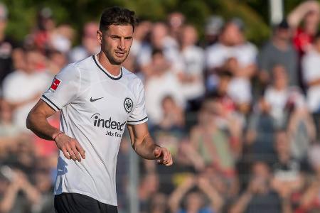 Lucas Alario (ab 70.) - Note: 4,0 - Machte das Spiel der Eintracht in der Schlussphase noch offensiver. Besetzte die Mittelstürmerposition sehr konsequent. Fand so aber kaum noch Bindung zum Spiel.