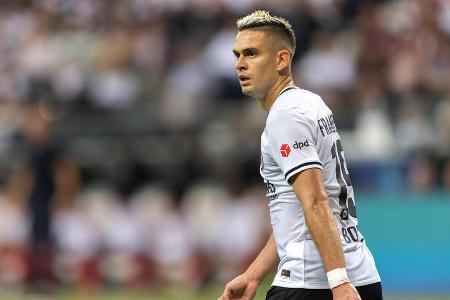 ANGRIFF: Rafael Borré - Note: 3,0 - Bot in der Anfangsphase mit Abstand die besten Ideen bei der Eintracht an. Steckte immer wieder in die Tiefe für Lindström und Kamada durch und leitete so die besten Chancen seiner Mannschaft ein. Konnte dieses hohe Niveau aber nicht über die gesamte Spieldauer halten. Von ihm selbst ging derweil nur wenig Gefahr in Richtung Tor aus.