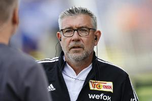 Fischer nach Derby-Sieg: "Muss die Mannschaft nicht bremsen"
