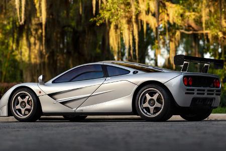 McLaren F1 (1989)