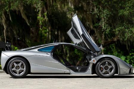 McLaren F1 (1989)