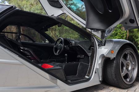 McLaren F1 (1989)
