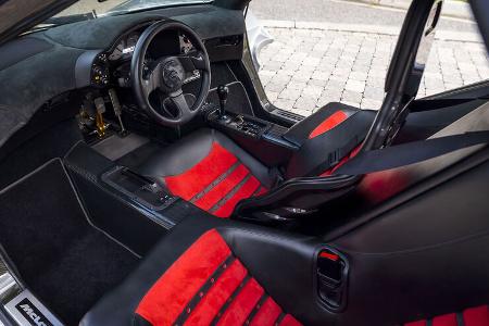 McLaren F1 (1989)