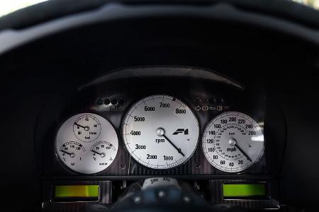 McLaren F1 (1989)
