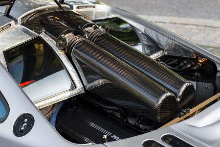 McLaren F1 (1989)