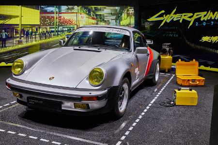 Porsche 911 Turbo Cyberpunkauf der Auto Shanghai 2021