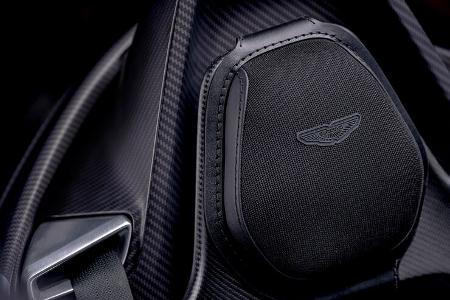 Aston Martin V12 Speedster - Sportwagen - Roadster