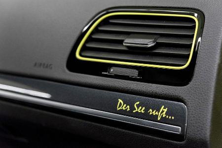 VW Golf GTI Dark Shine