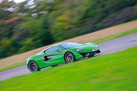 sport auto Award 2017 - O 148 - McLaren 570S